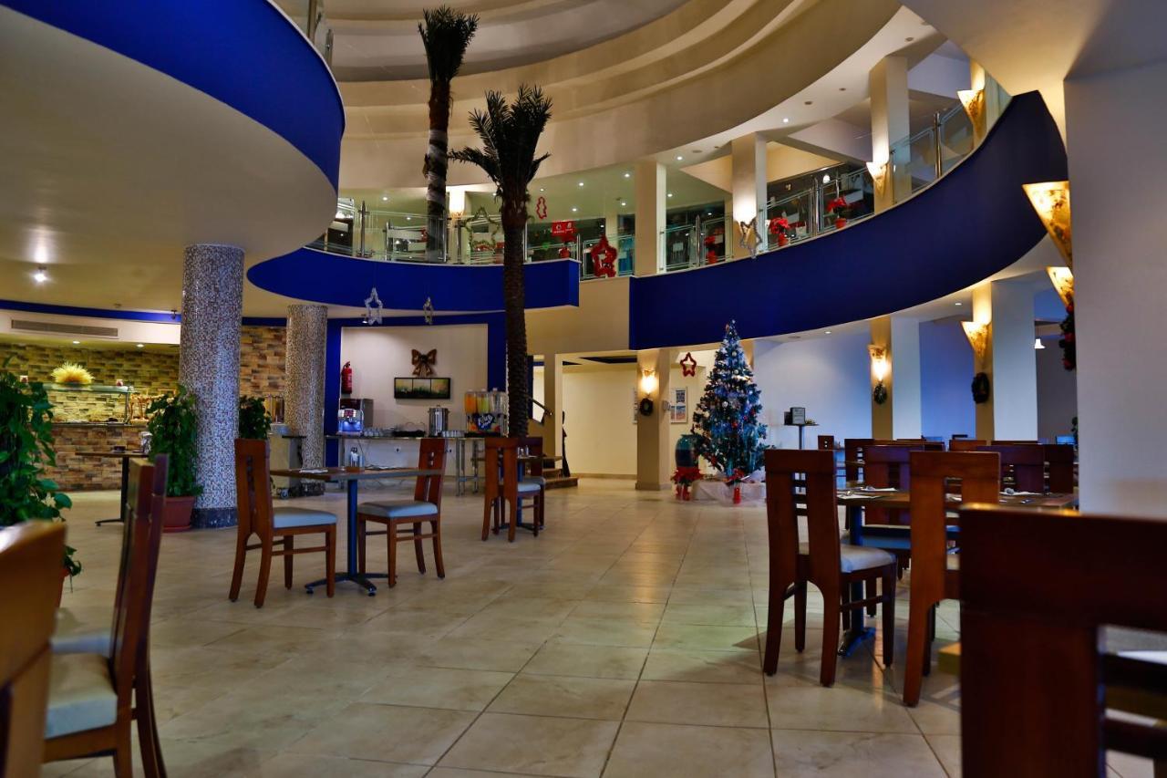 Coral Sun Beach (Adults Only) Safaga Exterior photo